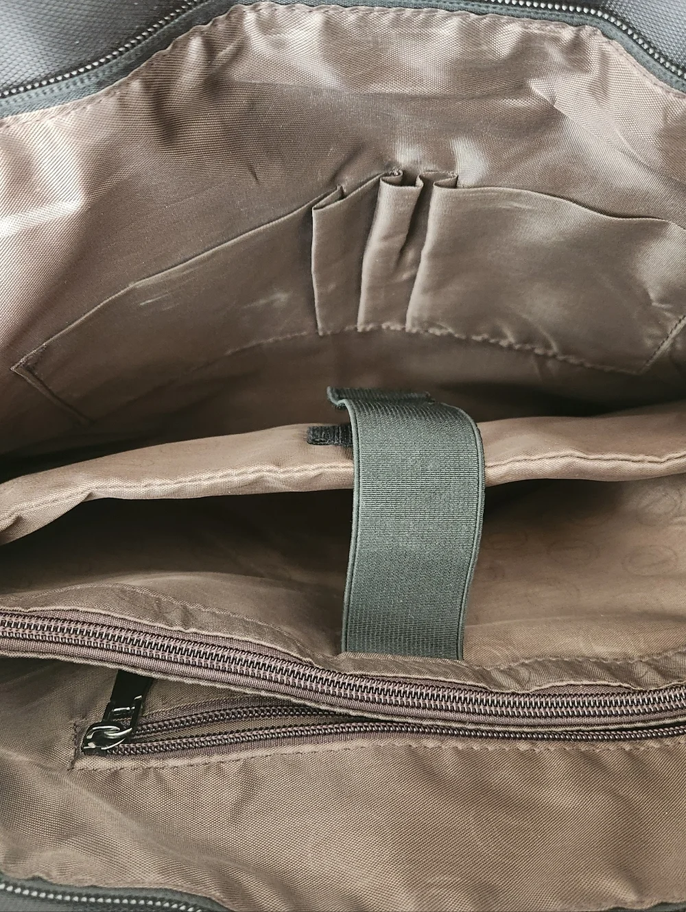 Finmor laptop bag